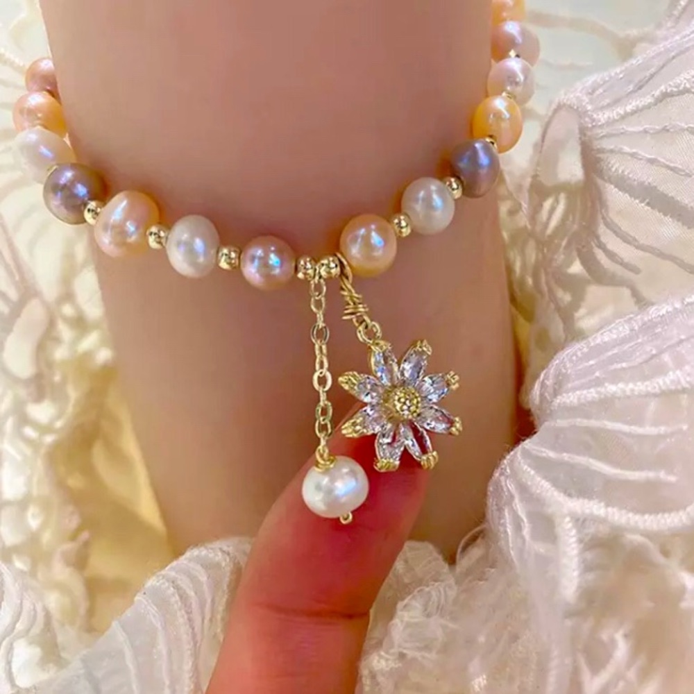 Cute adjustable bracelet